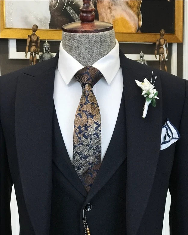 ITALIAN FIT MEN'S CHARADE SUIT BY ITALIAN VEGA® (3-Piece)