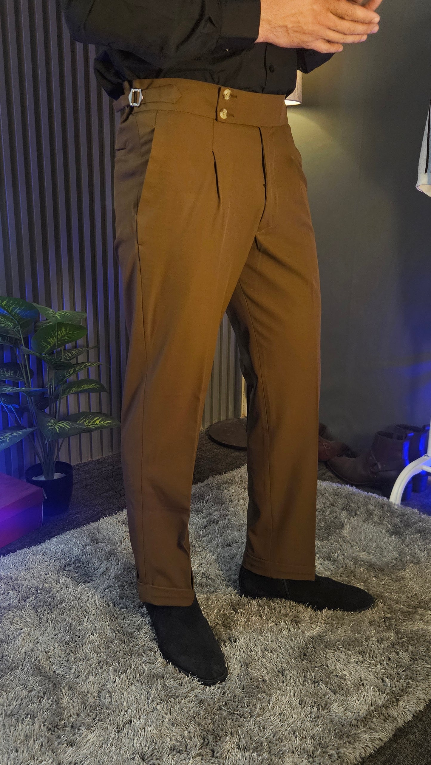 Brown Signature Button Gurkha Pants × Black Button-Down Shirt