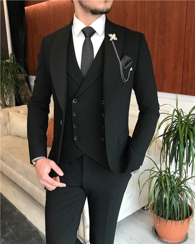 Italian Fit Men's Jade Black Suit by ITALIAN VEGA® ( James Bond Edition) (3-Piece)