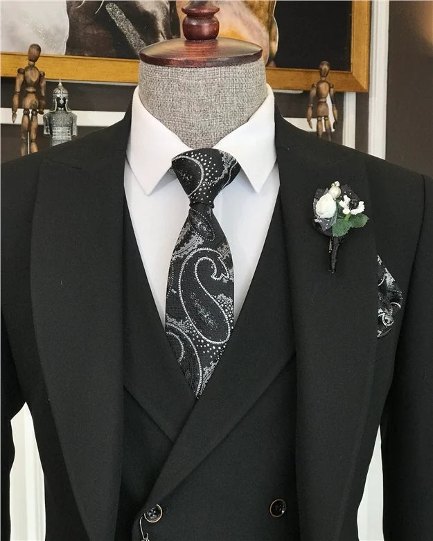 Italian Fit Men's Jade Black Suit by ITALIAN VEGA® ( James Bond Edition) (3-Piece)