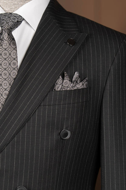 ITALIAN FIT MEN'S BLACK STRIPED DOUBLE BREASTED SUIT BY ITALIAN VEGA® [Limited Edition]