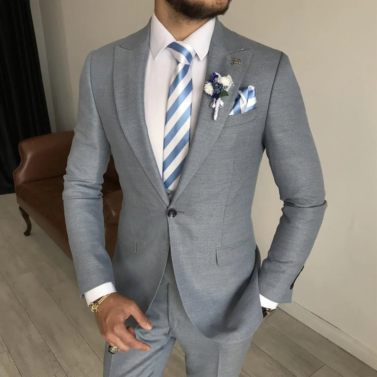 ITALIAN FIT MEN'S ASH GREY SINGLE BREASTED SUIT BY ITALIAN VEGA® (3-PIECE)