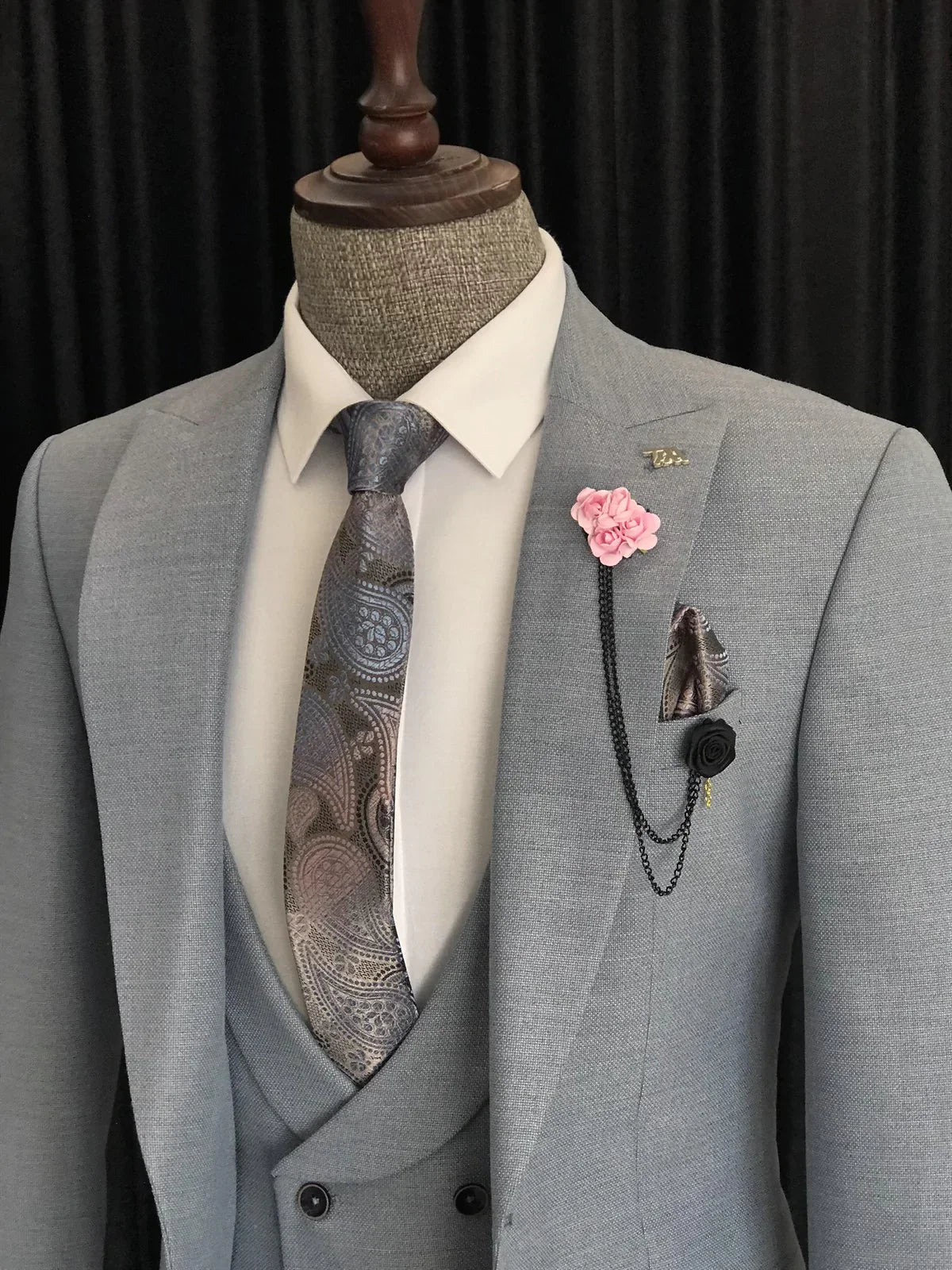 ITALIAN FIT MEN'S ASH GREY SINGLE BREASTED SUIT BY ITALIAN VEGA® (3-PIECE)